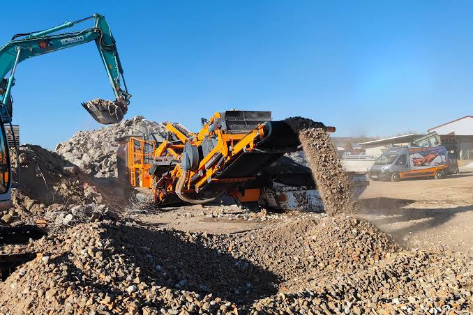 Recycling & Demolition Waste